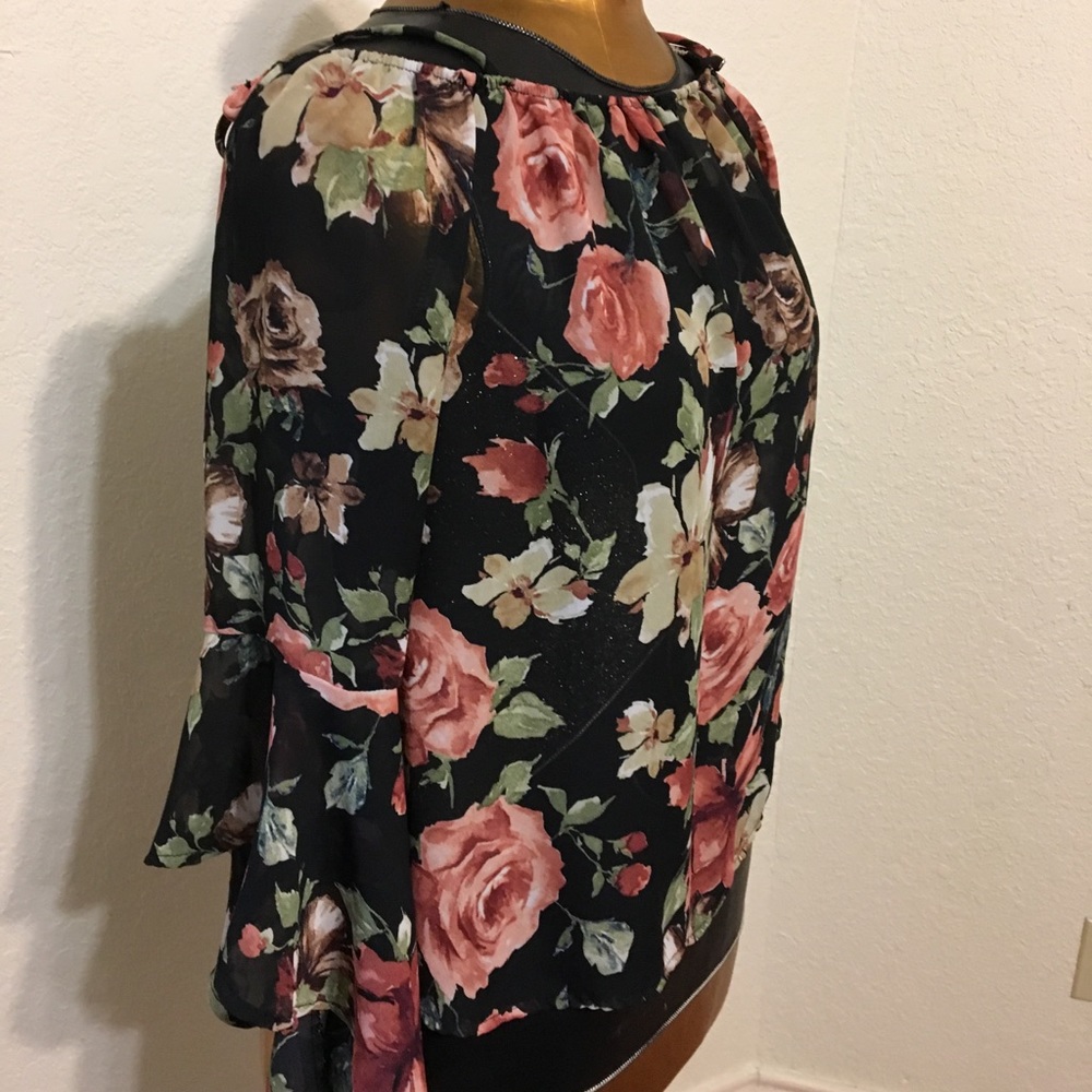 Floral off-the-shoulder blouse